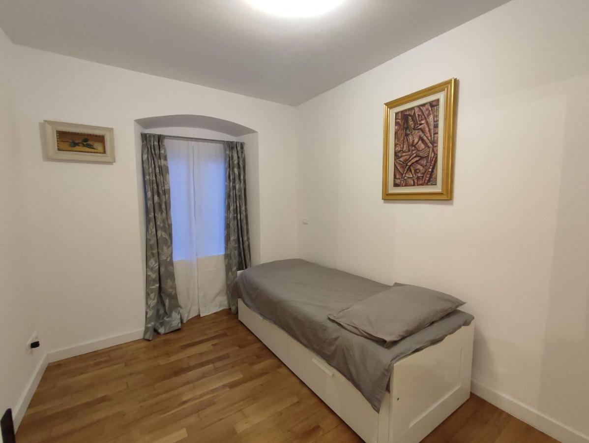 Casa Renova, Intero Appartamento, 2 Camere, Max 4 Ospiti, Trieste Zona Storica Exteriér fotografie