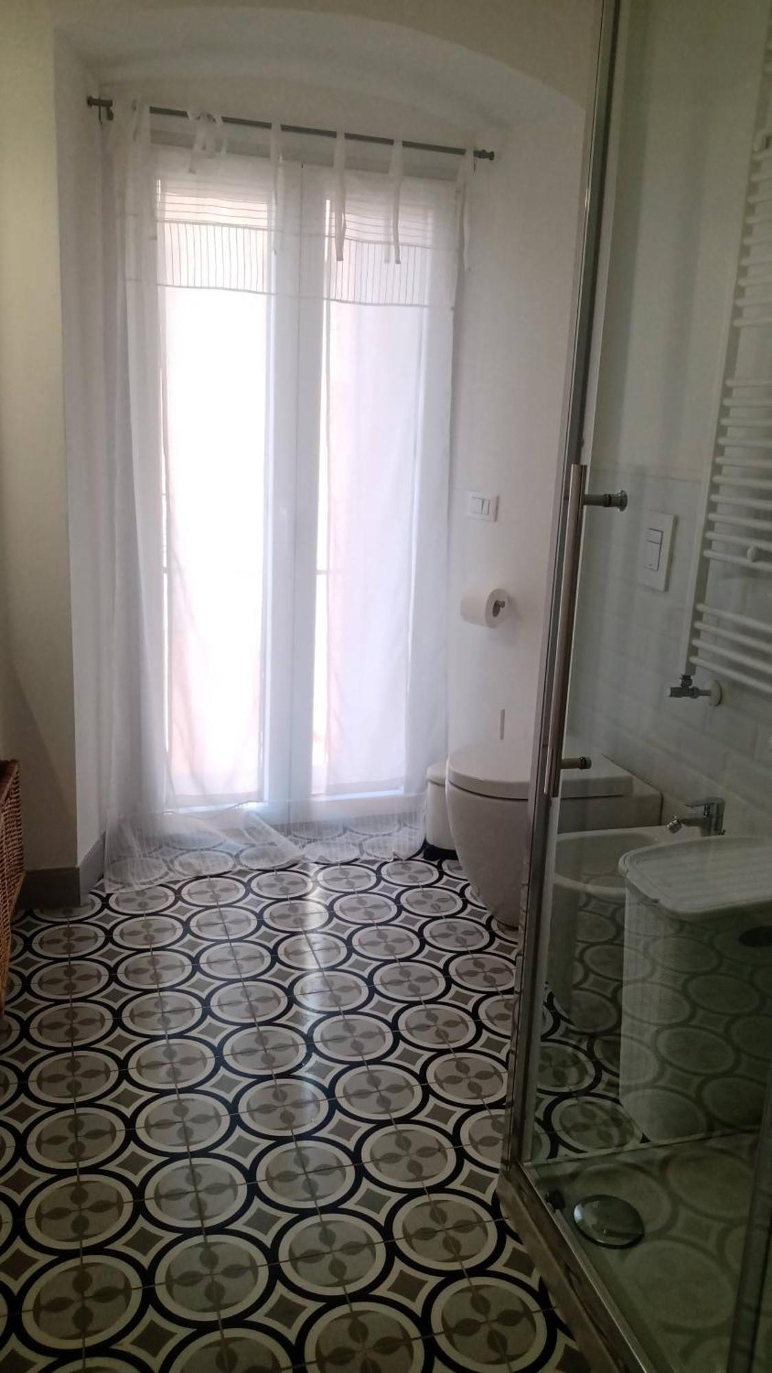 Casa Renova, Intero Appartamento, 2 Camere, Max 4 Ospiti, Trieste Zona Storica Exteriér fotografie